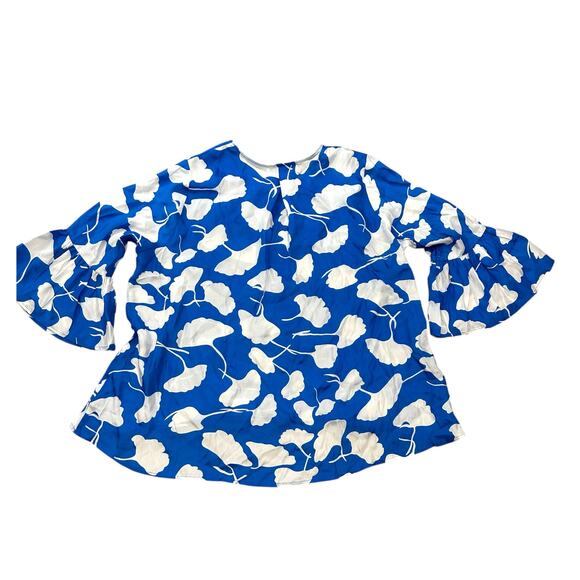 LaRoque 100% Silk Blue Floral Whimsical Blouse OS Ruffle Sleeves Shirt Tropical - Picture 4 of 5